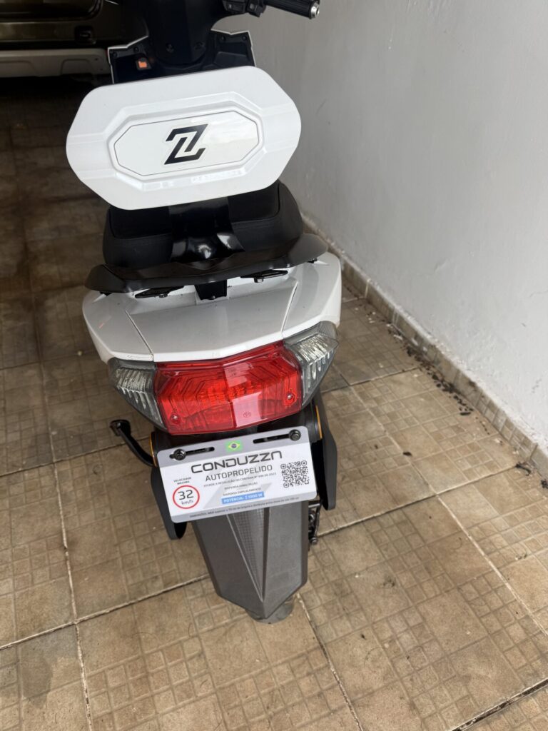 VENDO MOTO ELÉTRICA SEMINOVA