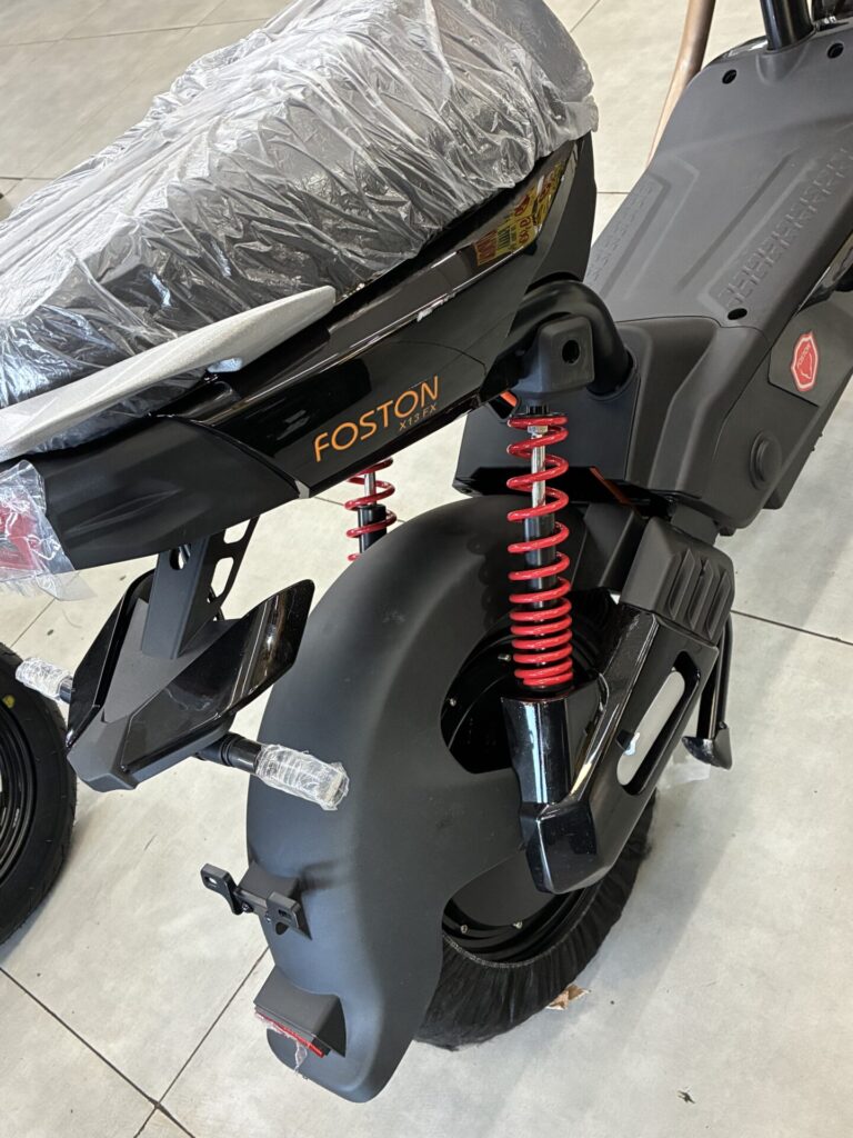 Scooter elétrica foston
