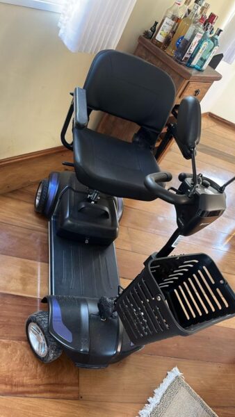 Scooter elétrica dellamed