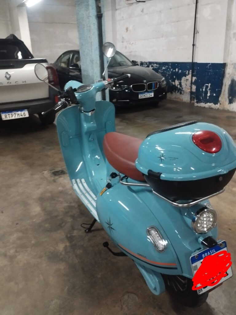 LAMBRETA ITALIANA - Scooter Elétrica Azul