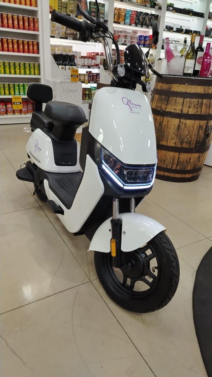 Moto elétrica ghis