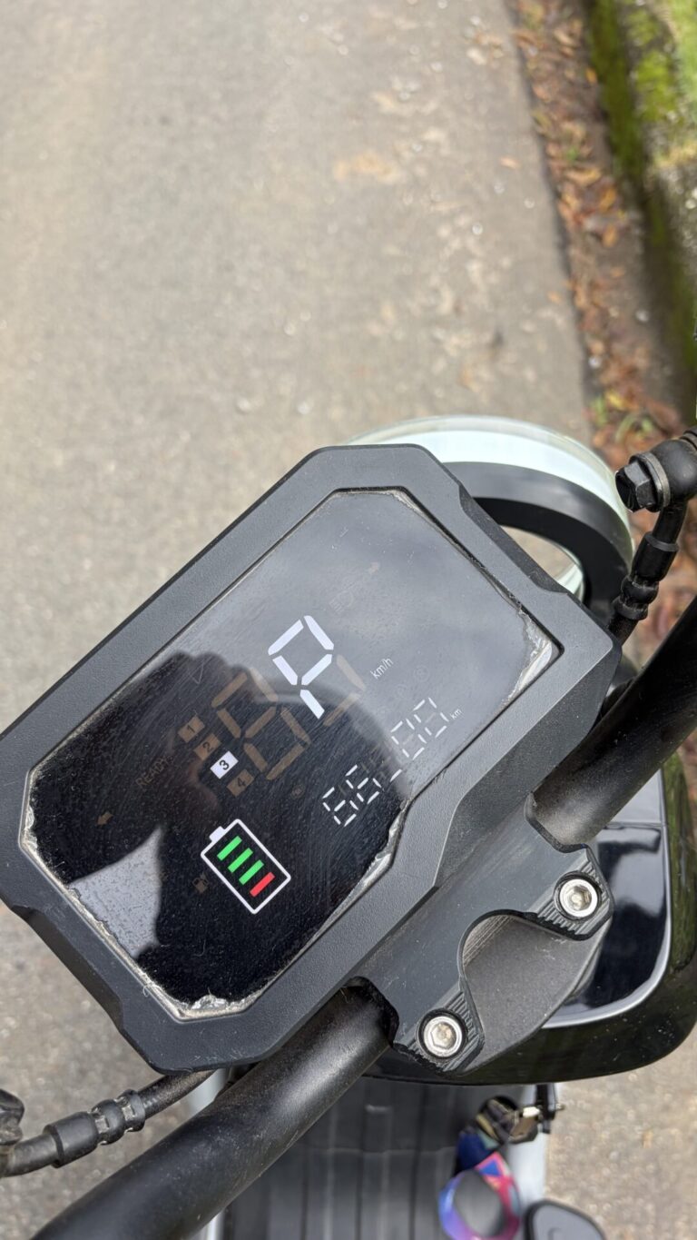 Vendo moto elétrica