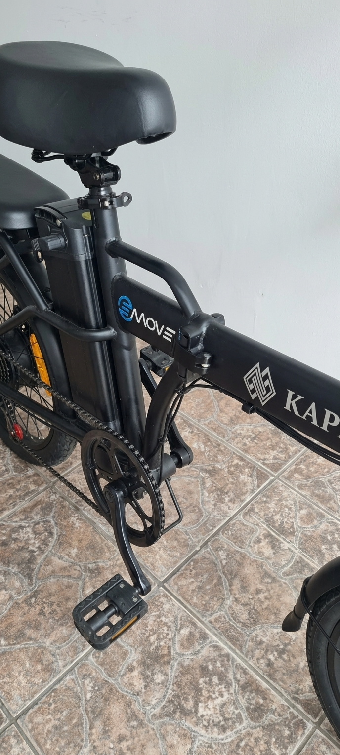 Bicicleta elétrica dobrável da Emove! Semi nova