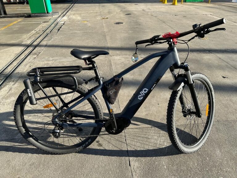 Bike Elétrica Ella Explorer (Moura) Aro 29 – Seminova, com NF + Cadeado OnGuard