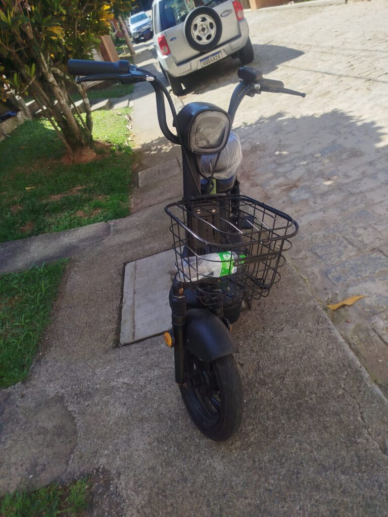 Scooter Elétrica semi nova