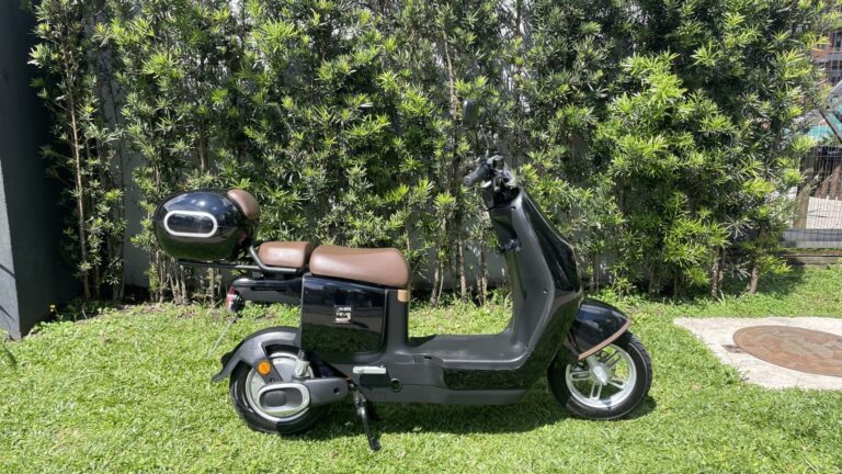 Scooter Elétrica A21