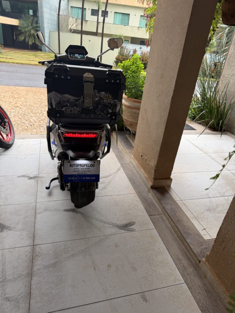 Scooter elétrica vector explorer 2026