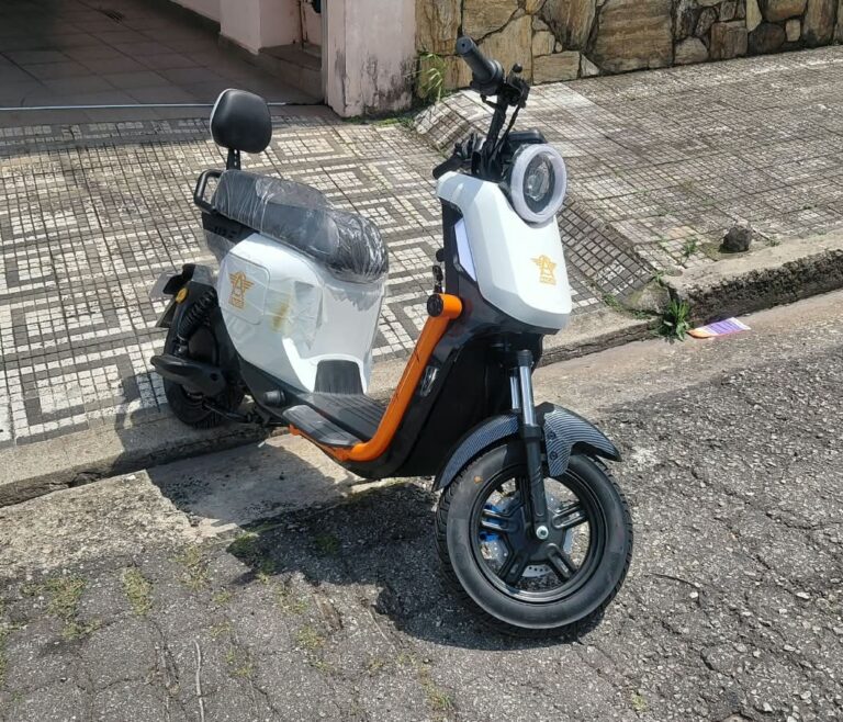 Moto Elétrica Angie AG08 (0km/Não Precisa Cnh/Pronta Entrega)
